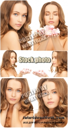     / Girl with flower petals - stock photos